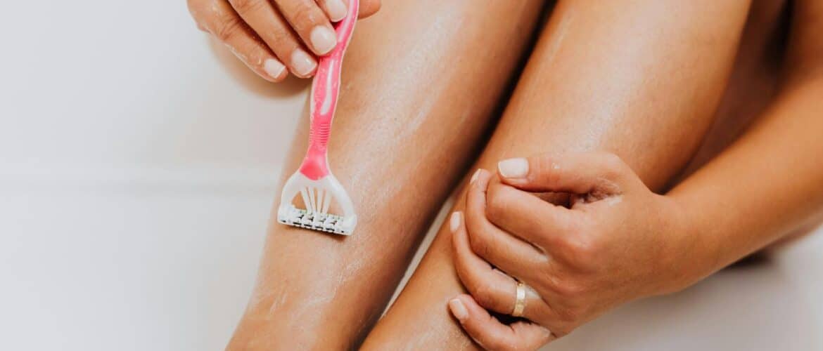 waxing vs shaving for men